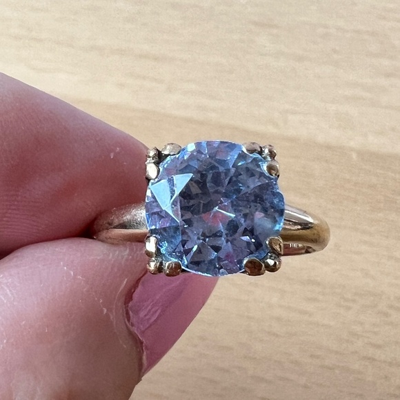 VINTAGE 10K YELLOW GOLD ROUND SYNTHETIC BLUE SPINEL RING “HANDWROUGHT” HALLMARK - Picture 5 of 16